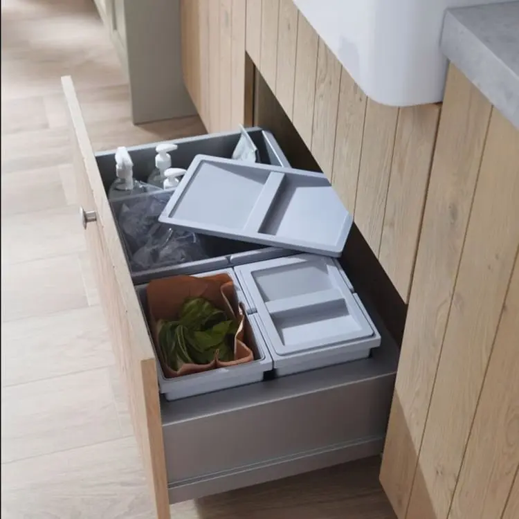Mülltrennung als Einbausystem im Spülenunterschrank